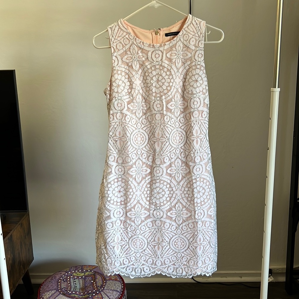 Tommy Hilfiger lace dress